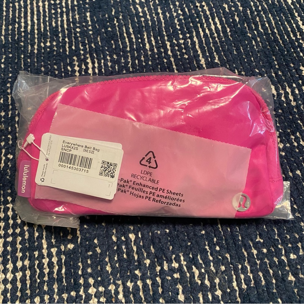 Lululemon Everywhere Belt Bag, Sonic Pink